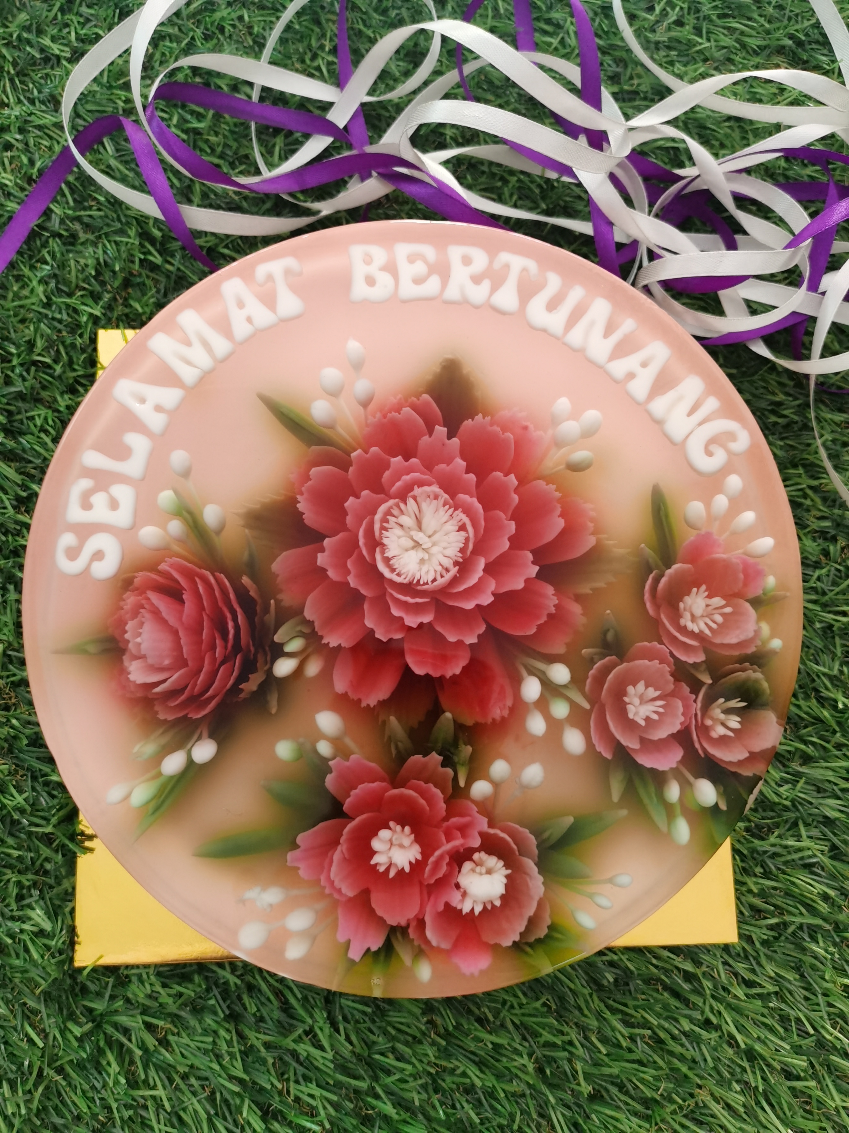 Tempahan untuk bertunang......